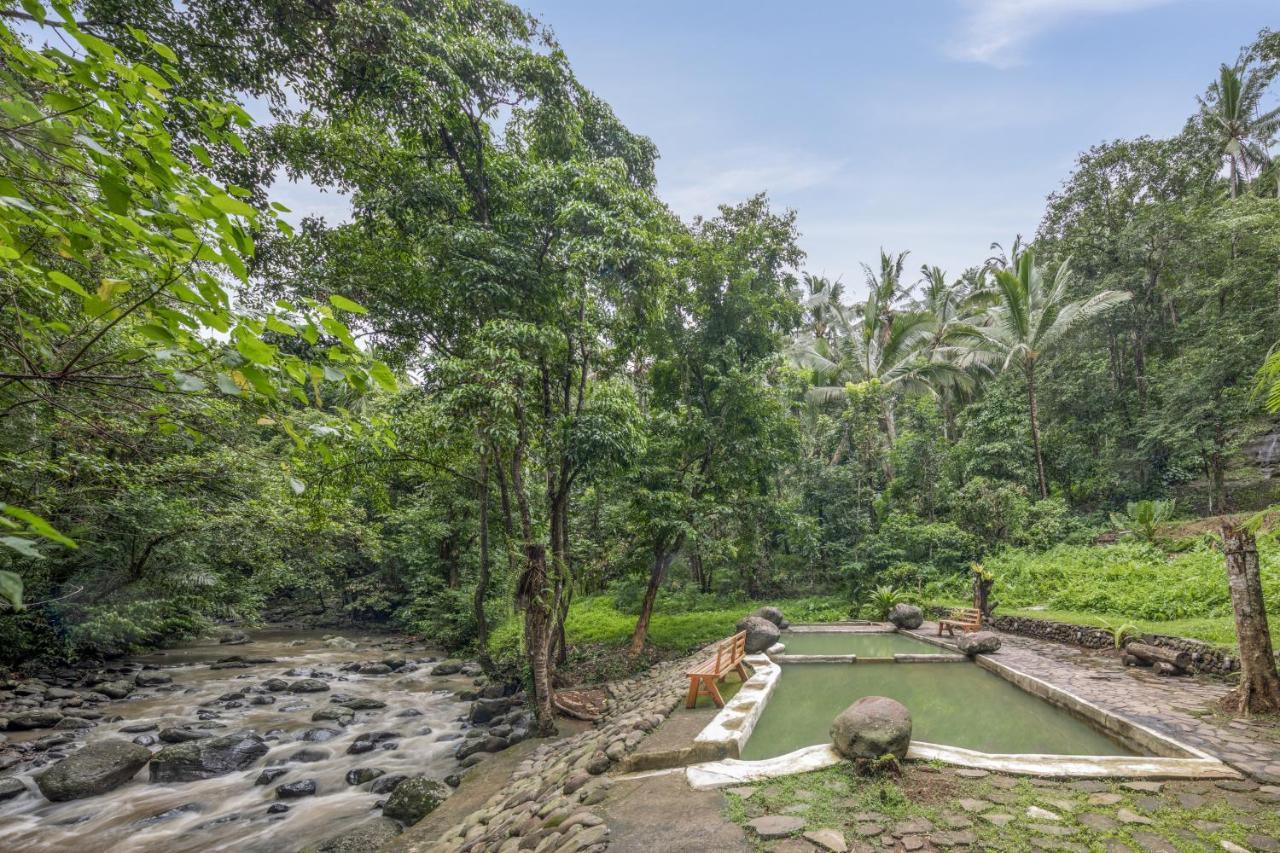 Amarta Pesagi Retreat Tabanan Villa Esterno foto